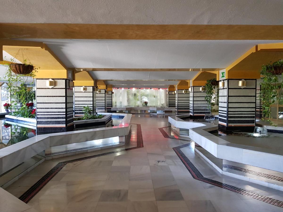G&G Benalbeach Bil Bil Views Benalmádena Extérieur photo